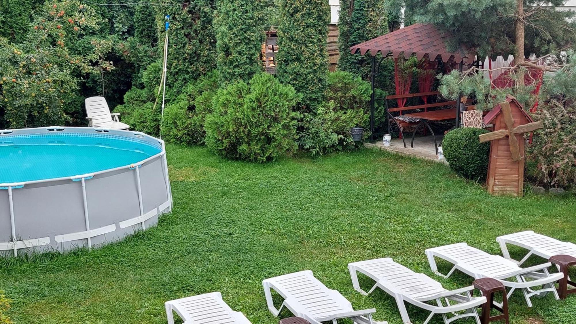 Koteg Lemberg Hotel Slavske Buitenkant foto